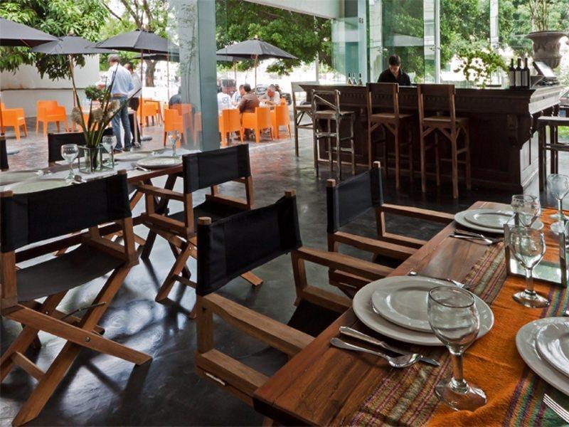 Demetria Hotel Guadalajara Ngoại thất bức ảnh