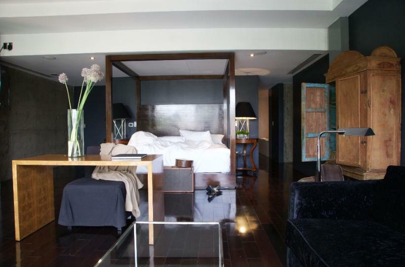Demetria Hotel Guadalajara Ngoại thất bức ảnh